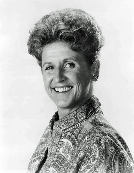 Publicity photo of American actress, Ann B. Davis, circa 1973. | Source: Wikimedia Commons