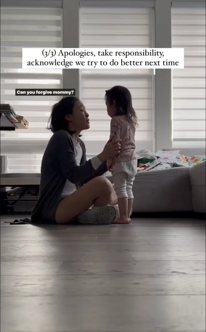 Gigi Gentle Parenting her daughter in a TikTok clip released on April 17, 2023 | Source: TikTok/mom.ma.gi