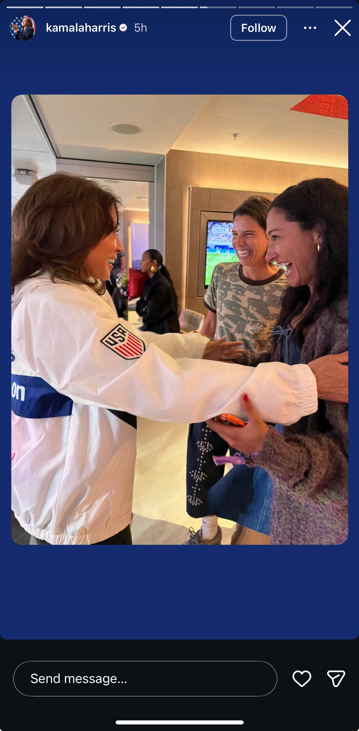 Everyone exuded the kind of joy that only a big worldwide event like the FIFA World Cup can do. | Source: Instagram/kamalaharris