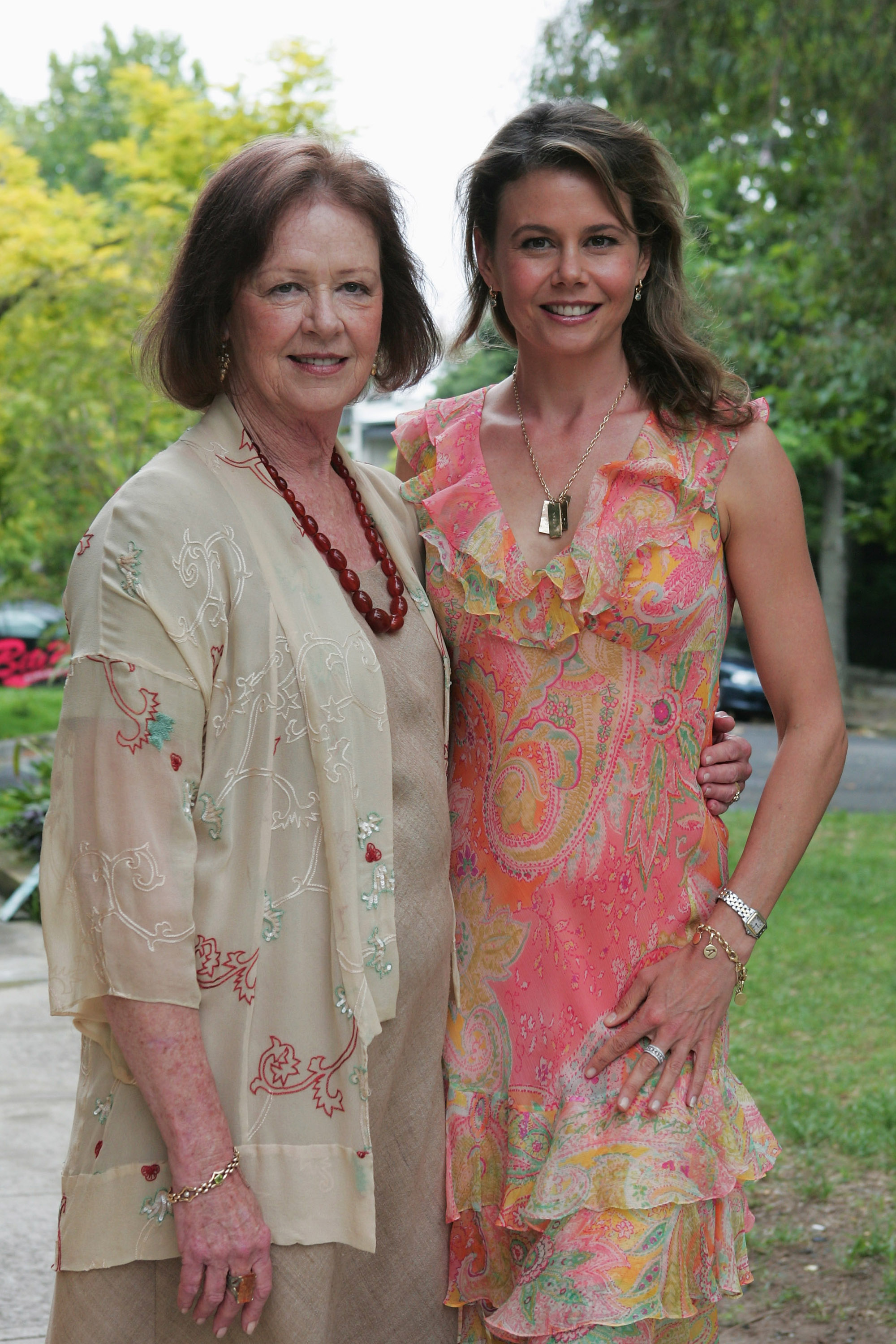 Janelle and Antonia Kidman attend the launch of "From Here To Maternity With Antonia Kidman" on November 22, 2007, in Sydney, Australia. | Source: Getty Images