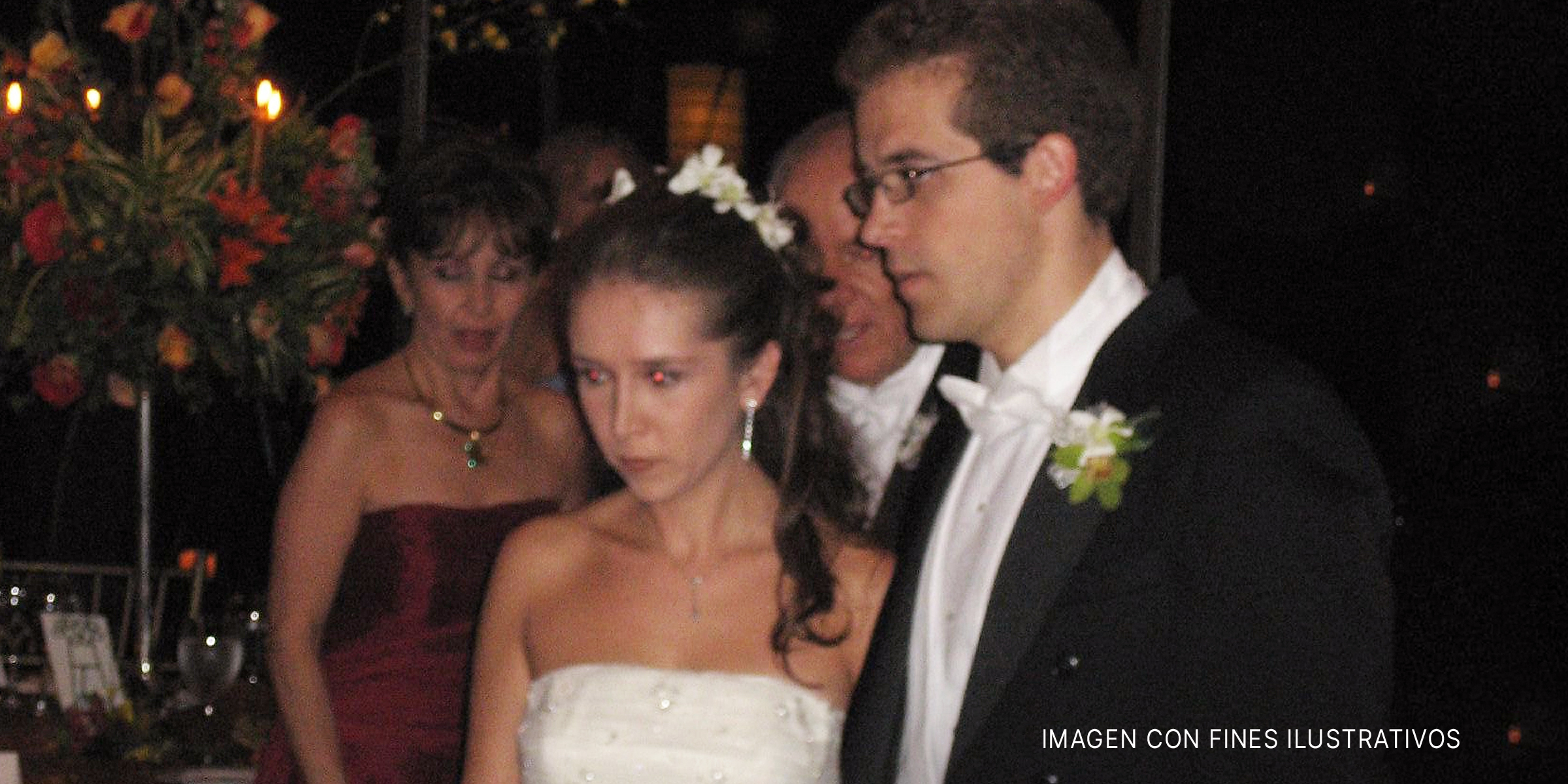 Una pareja en su boda. | Foto: Shutterstock