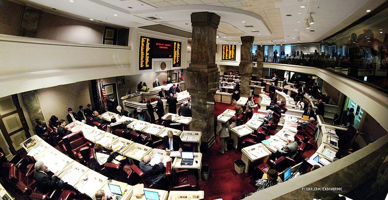 Panorámica dentro del salón de la Cámara de Representantes de Alabama. | Imagen: Wikimedia Commons Panorámica dentro del salón de la Cámara de Representantes de Alabama. | Imagen: Wikimedia Commons