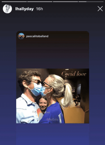 Capture d'écran de la story des retrouvailles de Laeticia Hallyday et Pascal Balland après une longue séparation à cause du coronavirus | Photo : Instagram/Lhallyday/