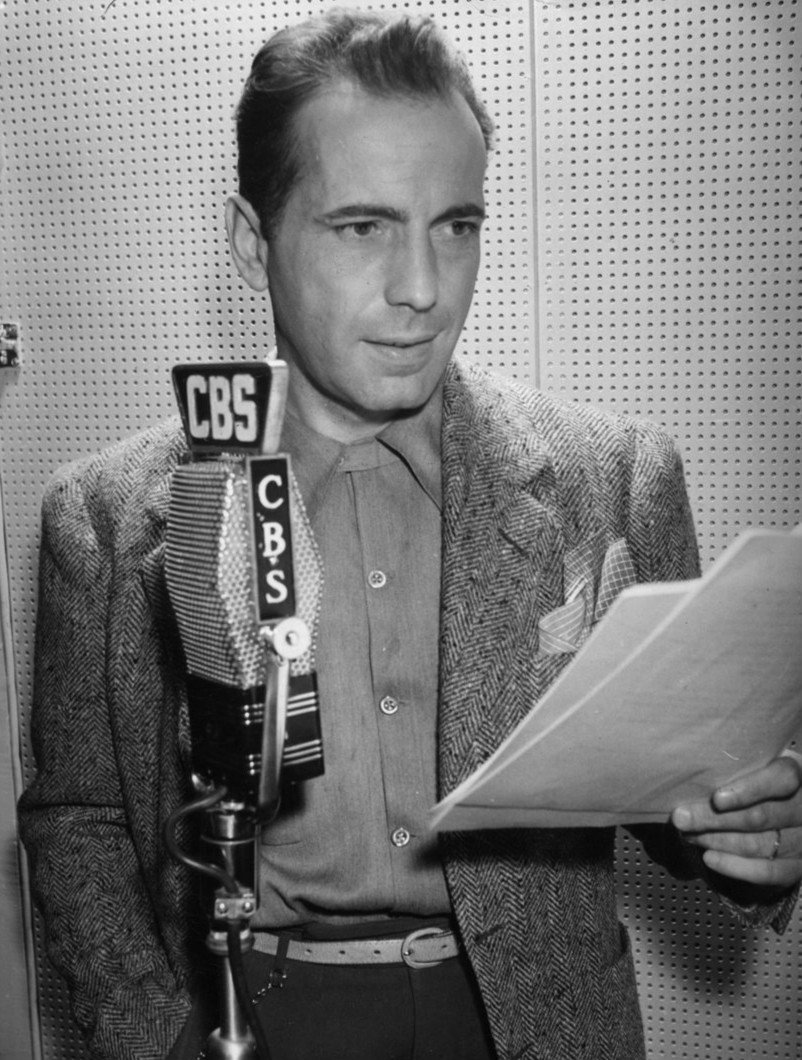 Humphrey Bogart as he played a role on Suspense (radio drama). | Source: WikimediaCommons
