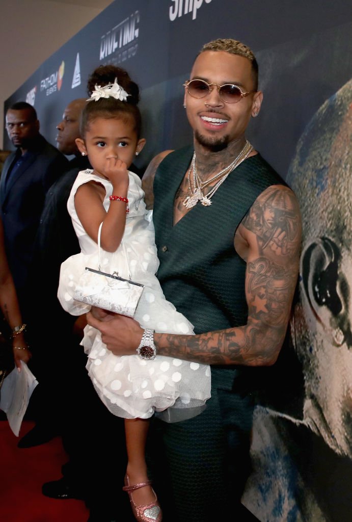 Chris Brown and his daughter Royalty attend the premiere of Riveting Entertainment's "Chris Brown: Welcome To My Life"| Photo: Getty Images