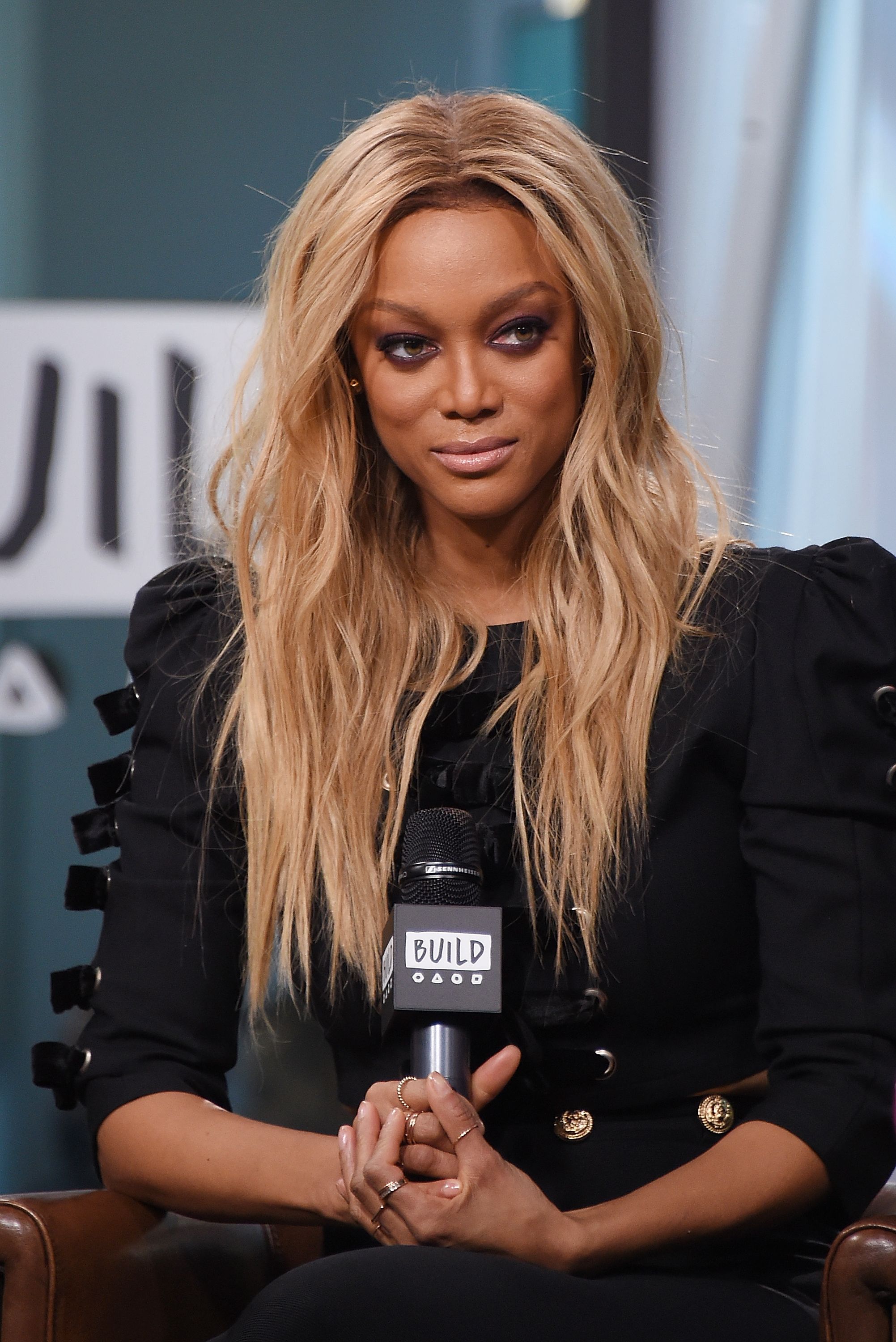 Model and TV personality Tyra Banks at Build Studio to discuss the show "America's Next Top Model" on January 9, 2018 | Photo: Getty Images