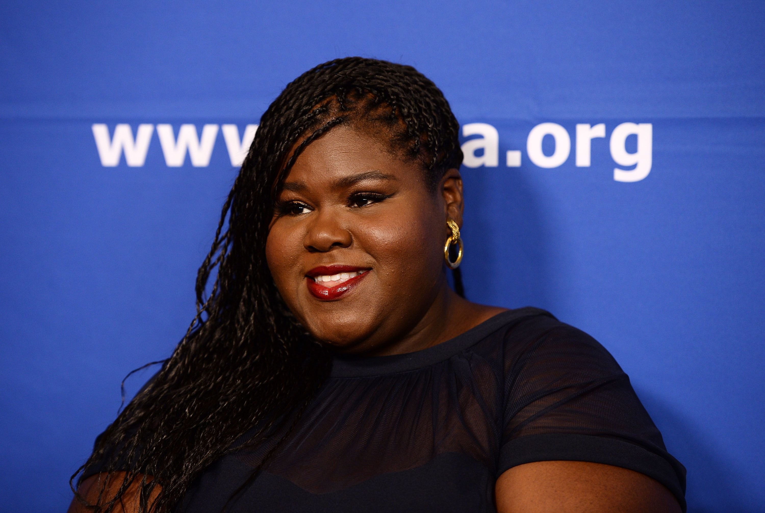 Gabby Sidibe Rocks Red Outfit and Headwrap in Photo and Fans Say She's ...