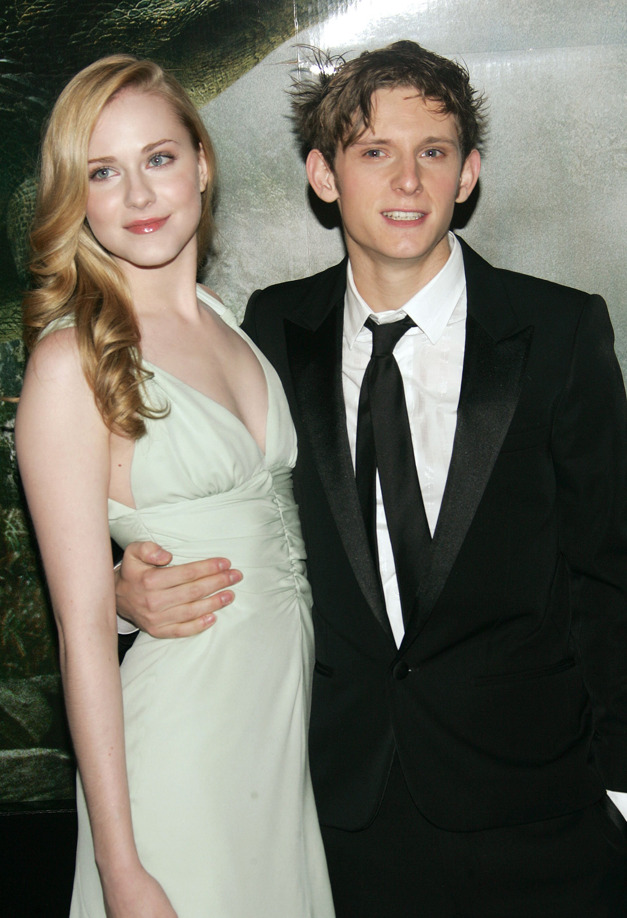 Actors Evan Rachel Wood and Jamie Bell attend the Universal Pictures premiere of "King Kong" on December 5, 2005, in New York City. I Source: Getty Images