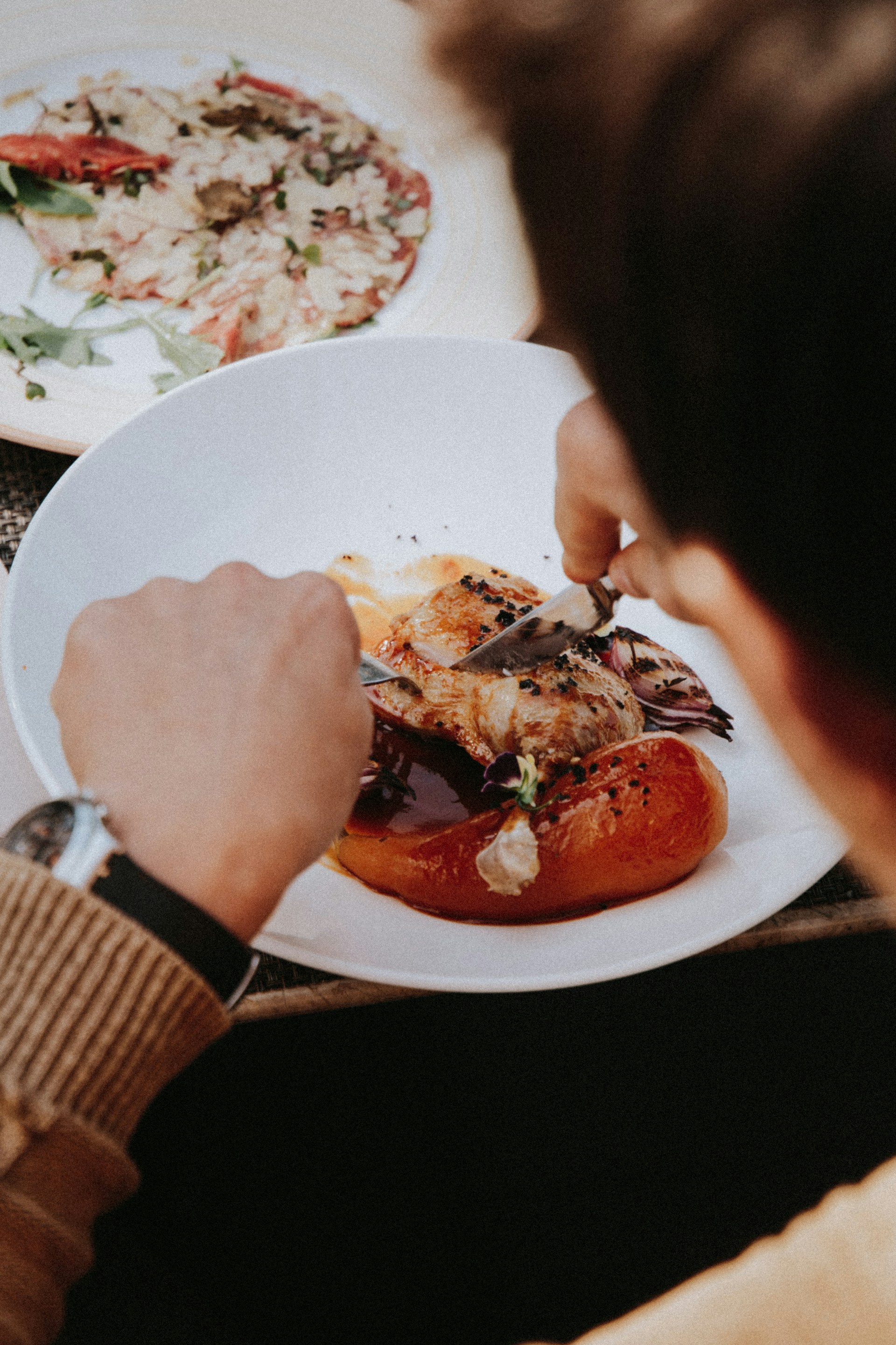 A person having their meal | Source: Unsplash