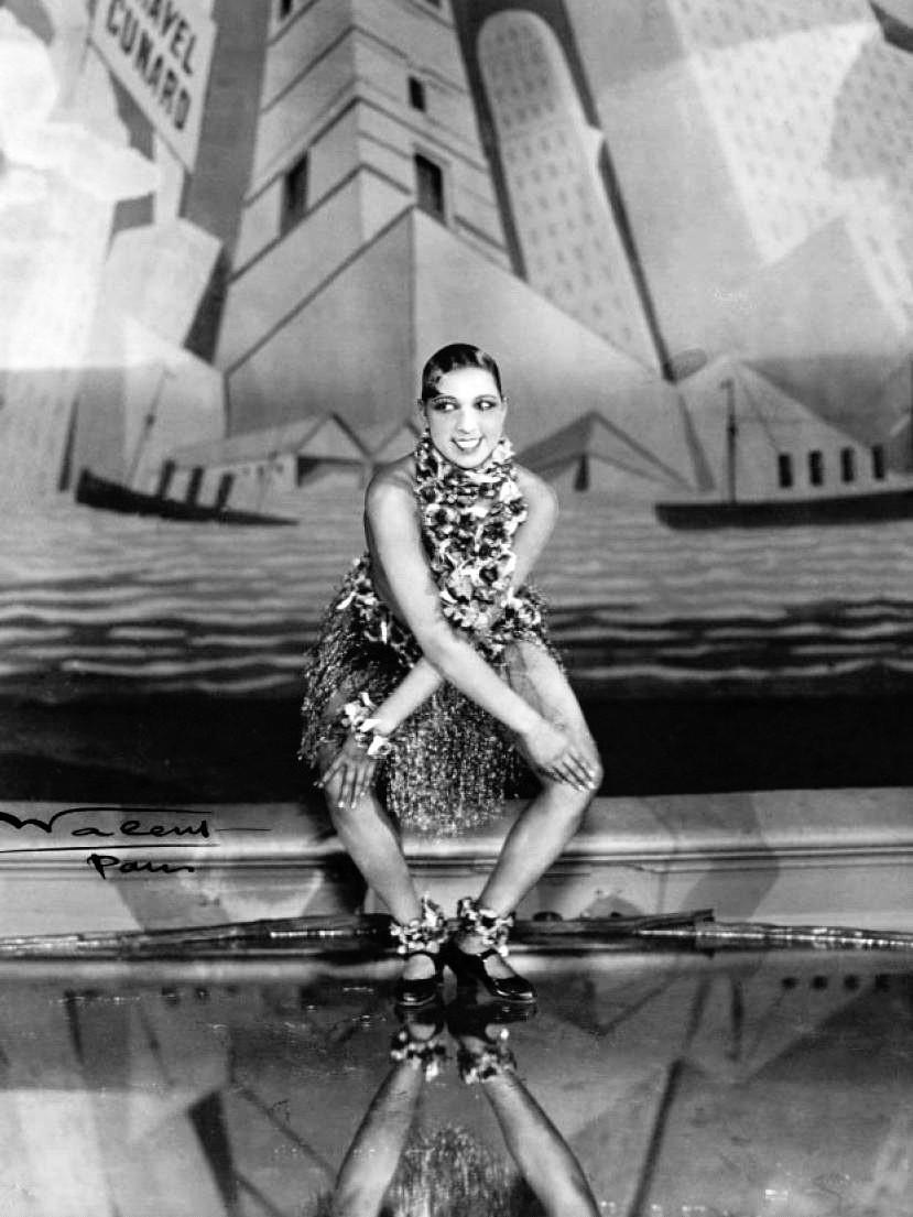 International star Josephine Baker dancing the Charleston in 1926 | Source: Wikimedia Commons/ Public Domain