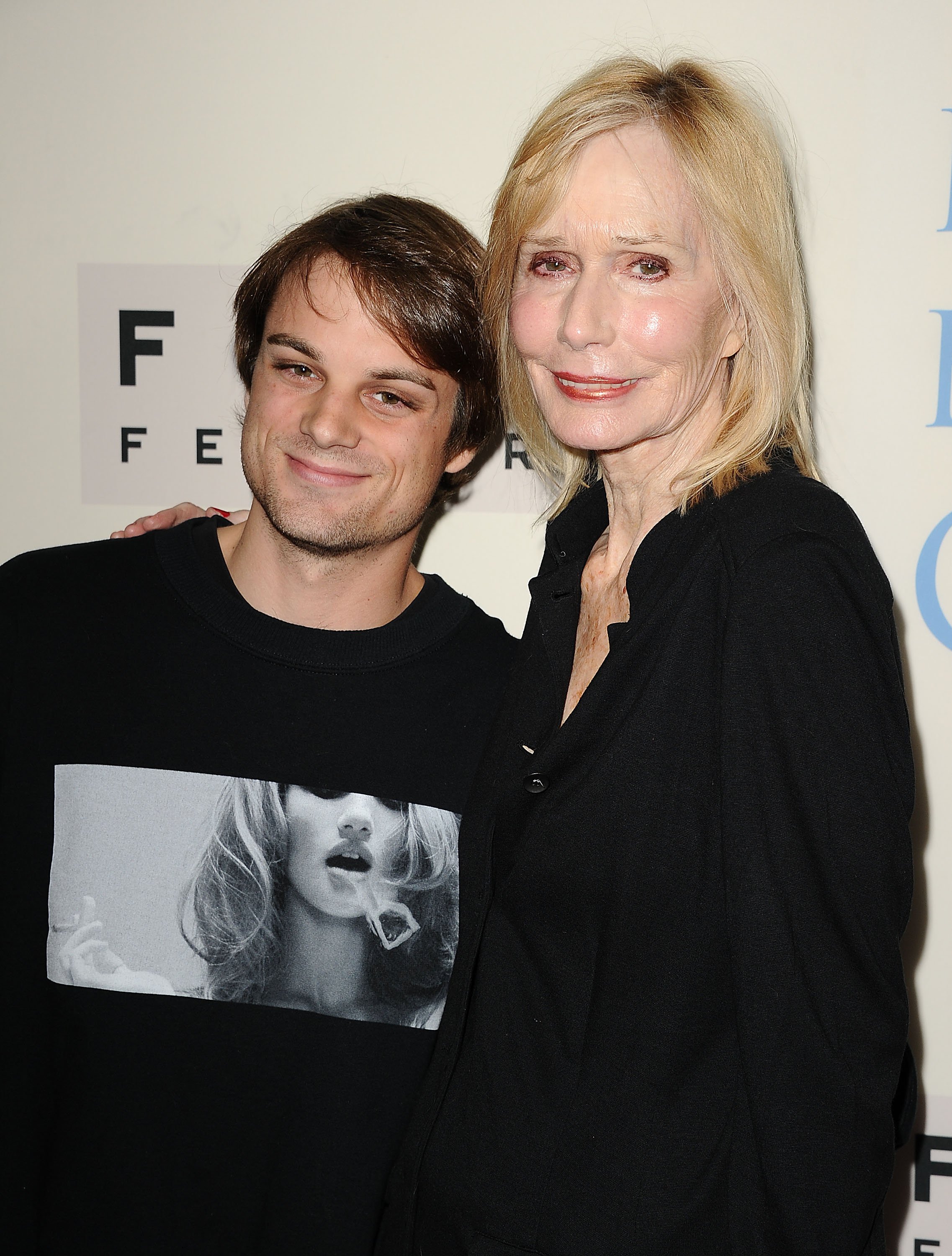 Sally Kellerman and son, Jack, at the premiere of "Dallas Buyers Club" on October 17, 2013 | Source: Getty Images