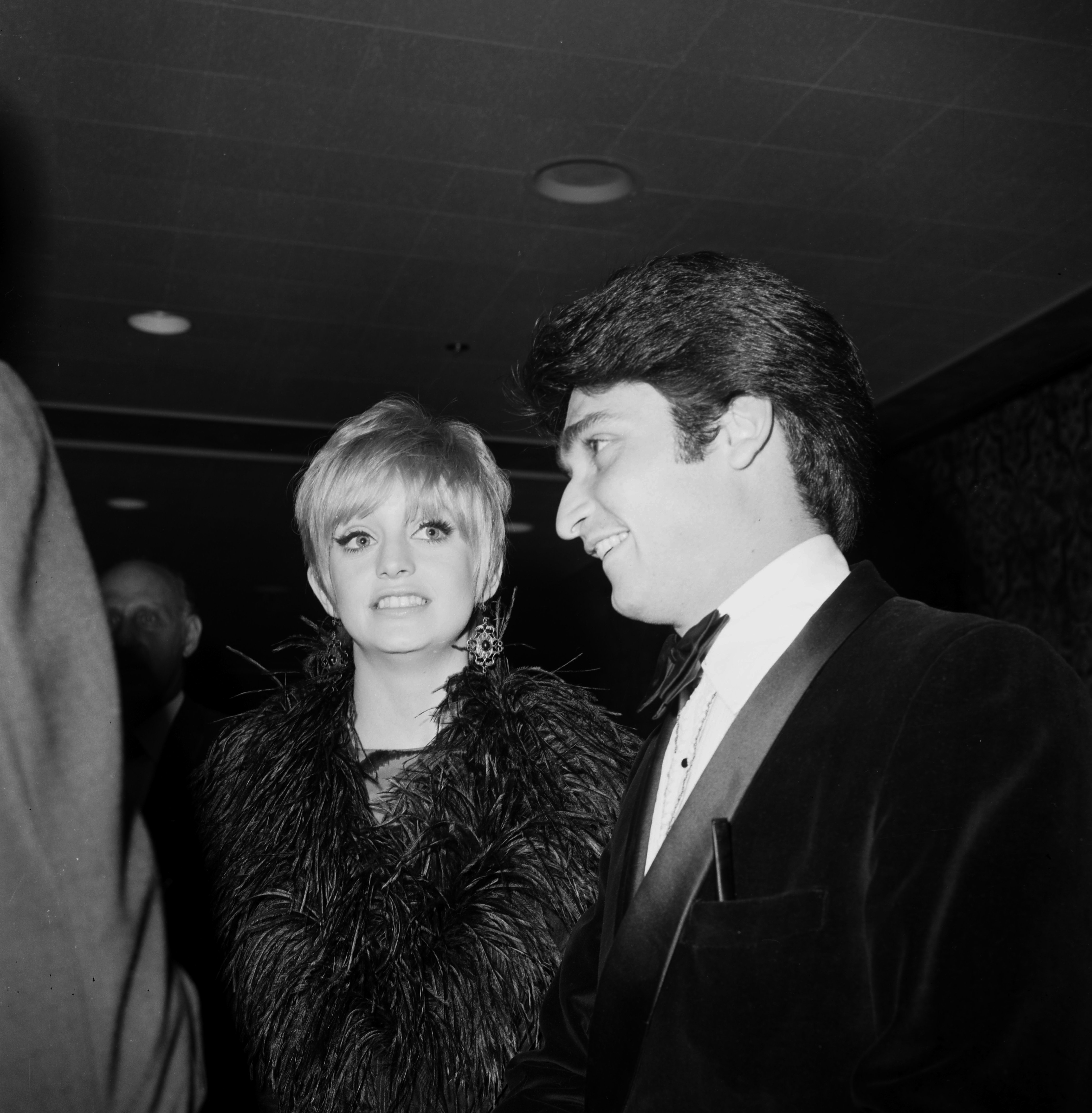 Actress Goldie Hawn with Gus Trikonis attends a party in Los Angeles, California. Circa 1966 | Source: Getty Images 