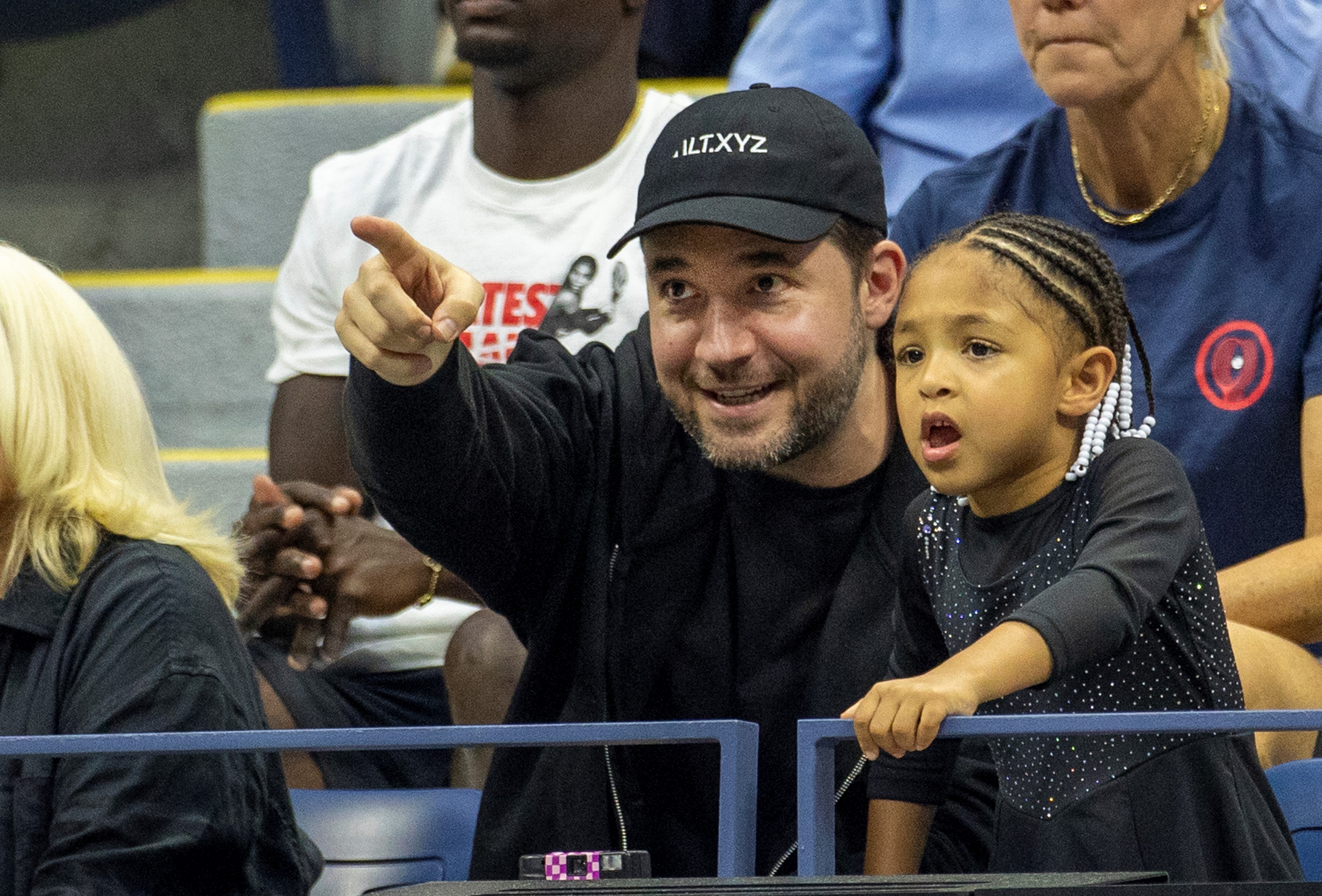 Serna Williams's daughter Alexis Olympia Ohanian Jr and husband Alexis Ohanian at the Arthur Ash Stadium, during  the US Open Tennis Championship 2022, on August 29, 2022, in Flushing, Queens, New York City. | Source: Getty Images