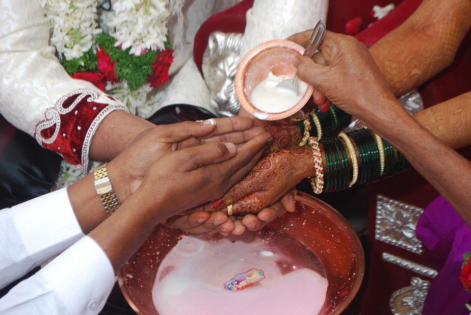 A part of a traditional Indian wedding ceremony. | Photo: pixabay.com 