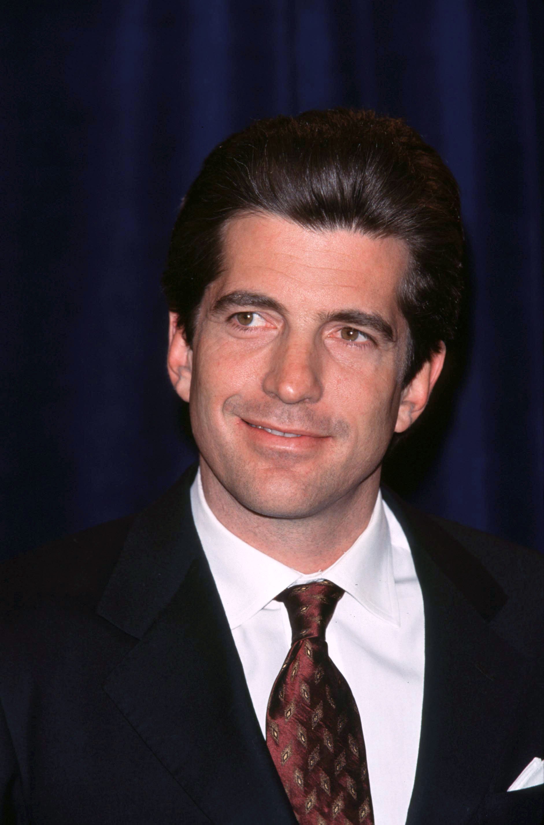 John F. Kennedy Jr. at the Jackie Robinson Foundation dinner in 1999. | Source: Getty Images