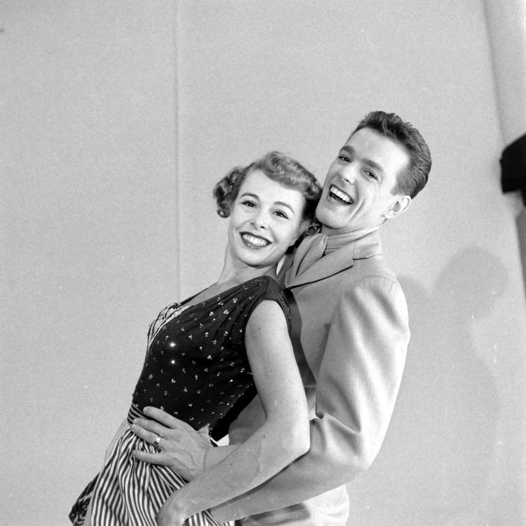 Die Fernsehstars Marge und Gower Champion posieren für ein Bild, USA, 1949 (Foto von Nina Leen / Die LIFE-Bildersammlung) I Quelle: Corbis via Getty Images