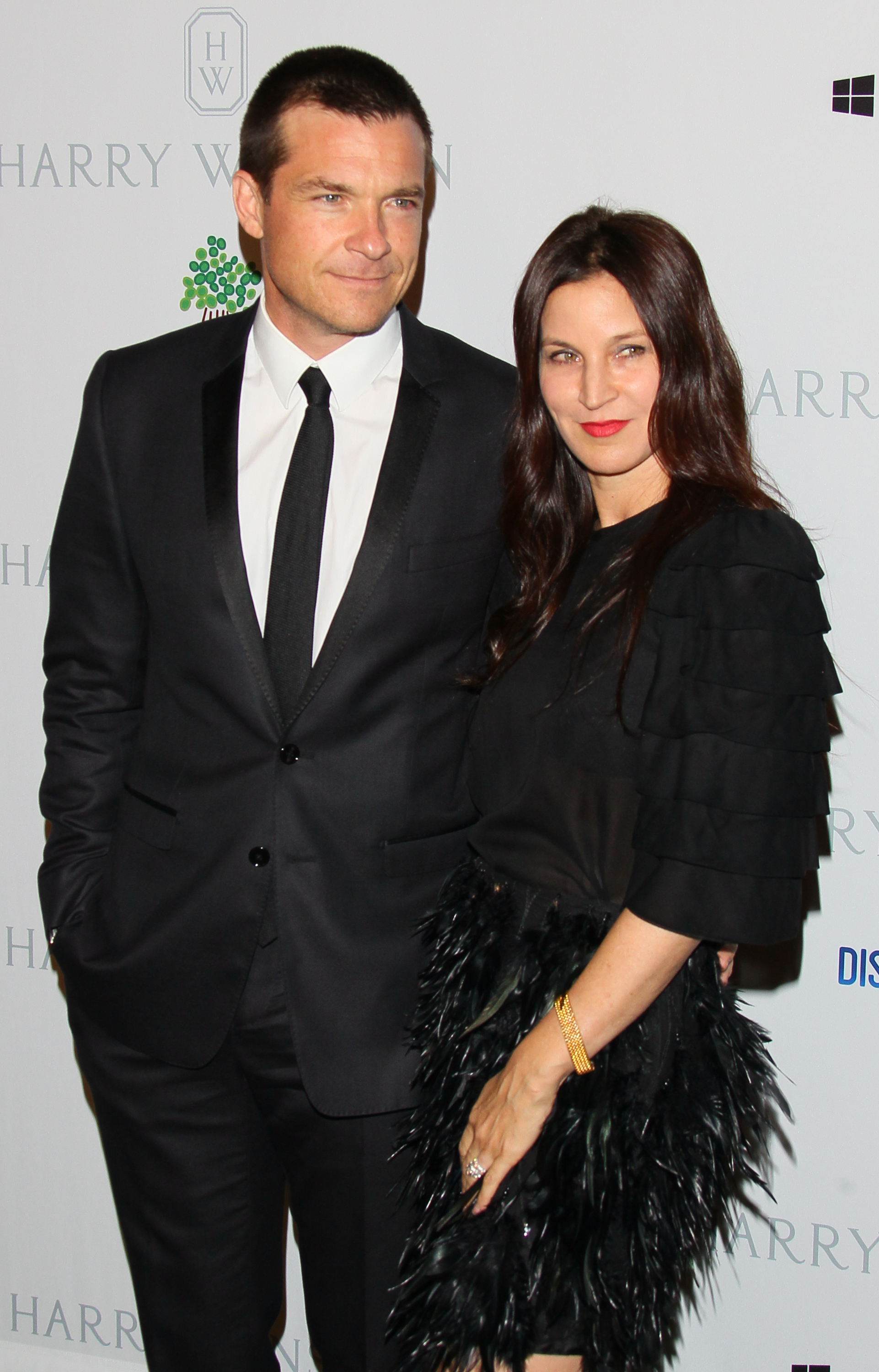 Jason Bateman and Amanda Anka attend the 1st Annual Baby2Baby Gala on November 3, 2012 | Source: Getty Images