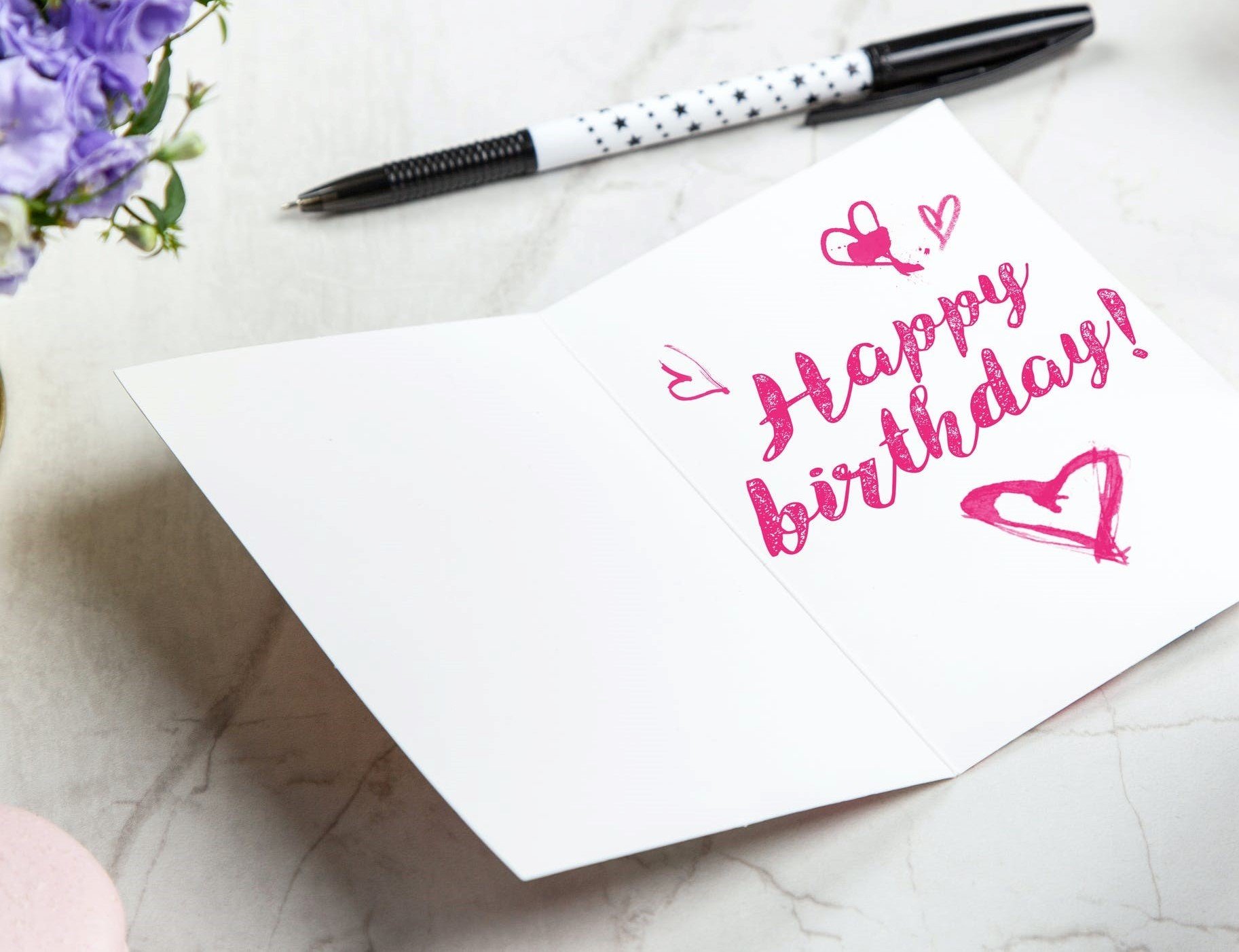 A birthday card to send to Heaven | Source: Pexels