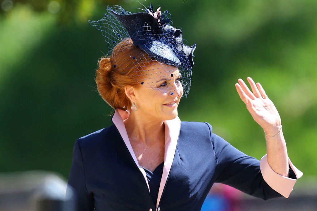 Sarah, Duchess of York arrives at St George's Chapel at Windsor Castle before the wedding of Prince Harry to Meghan Markle | Photo: Getty Images