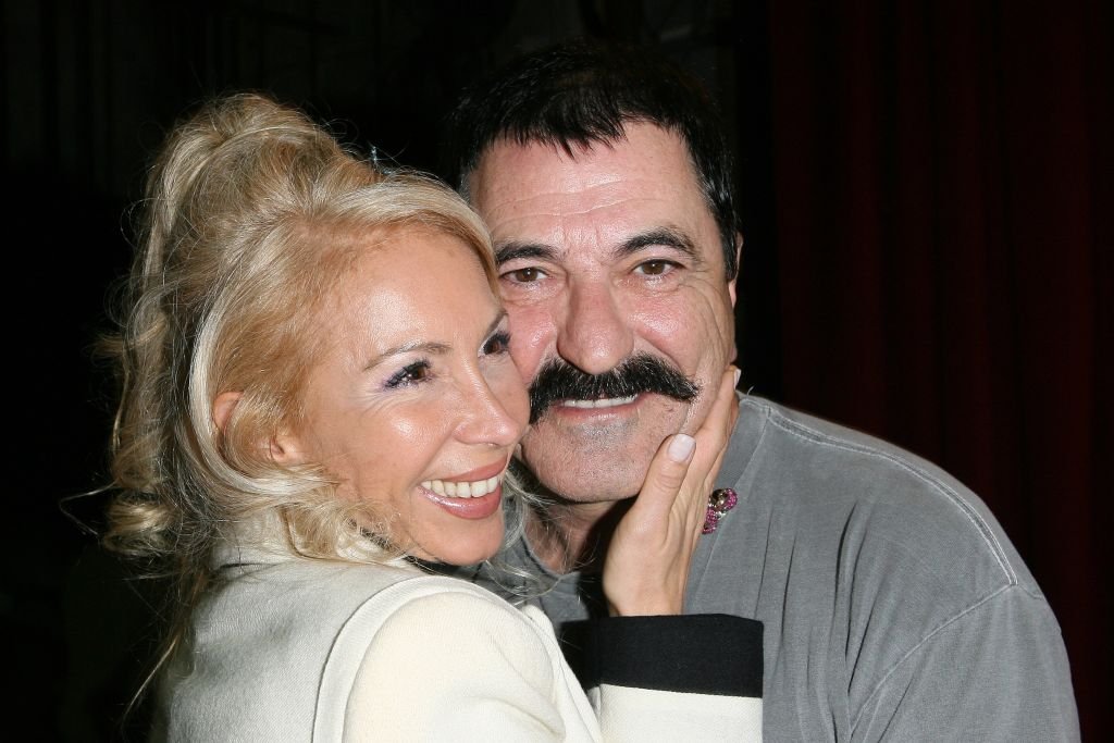 Jean-Marie Bigard et son épouse Claudia à Paris, France, le 20 octobre 2008. | Photo : Getty Images