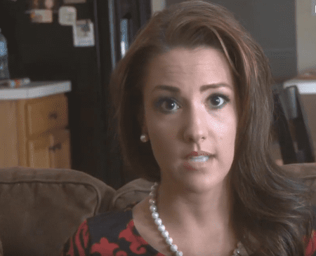 Photo of Amanda Longacre during an interview | Photo: Youtube /  USA TODAY