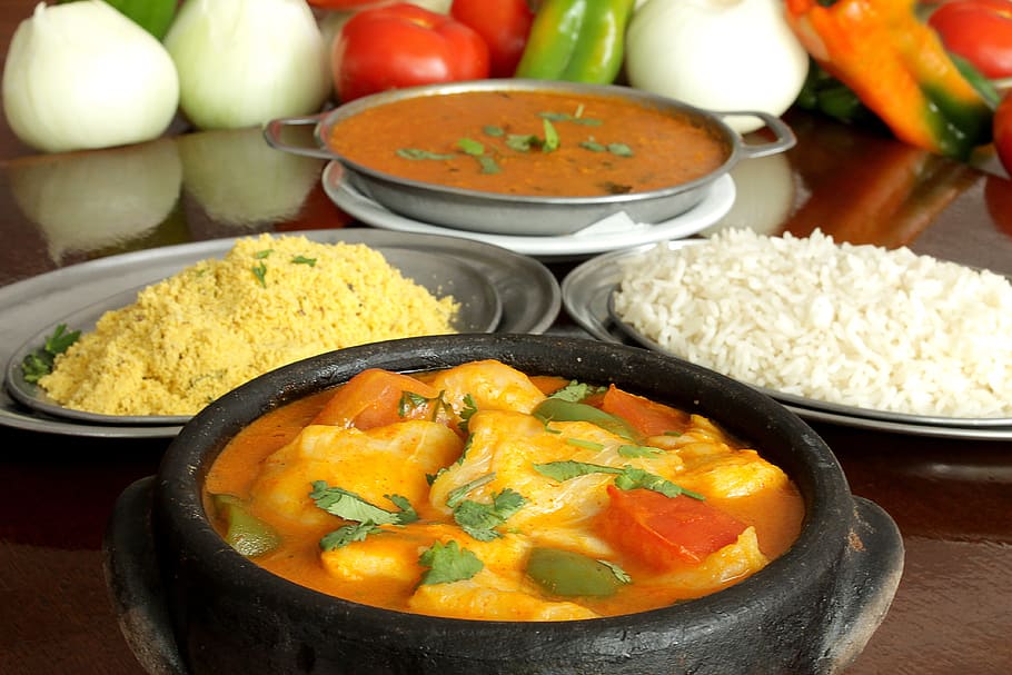 Platillos variados con arroz blanco, cus cus, sopa y estofado. | Foto: Piqsels