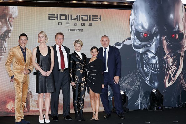 Arnold Schwarzenegger, Linda Hamilton, and other casts of 'Terminator: Dark Fate attend the Seoul premiere of the movie | Photo: Getty Images