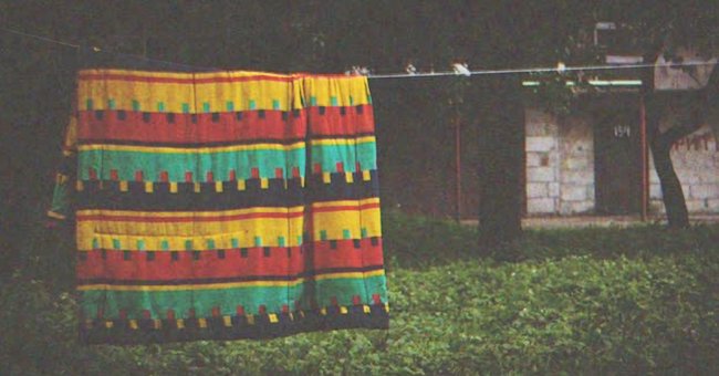 Edward grabbed an old blanket from his grandmother's house. | Source: Shutterstock