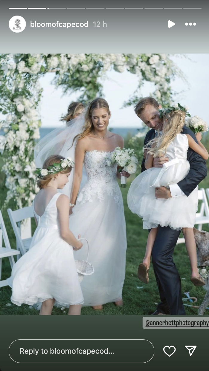 Mariah Kennedy Cuomo and Tellef Lundevall sharing sweet moments with loved ones during their wedding, posted on July 24, 2024 | Source: Instagram/bloomofcapecod