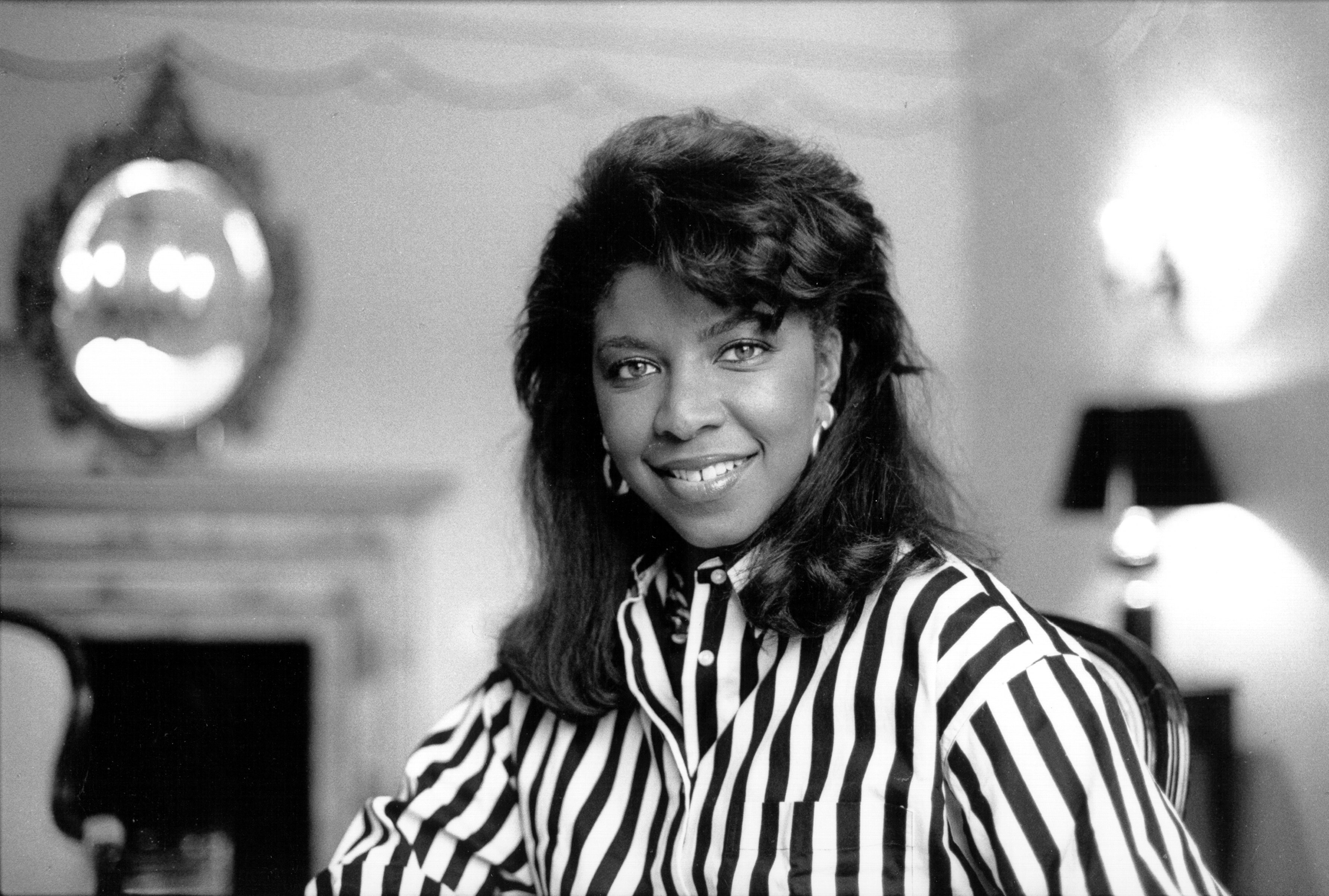 Natalie Cole at the Dorchester Hotel, London, UK on 6 August 1987 | Source: Getty Images