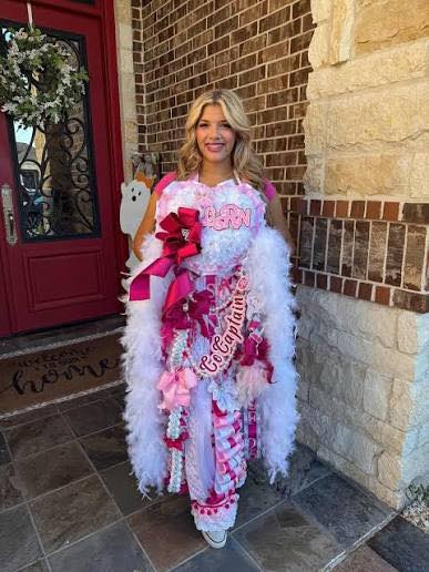 Larissa Rodriguez all dressed up in a photo shared on April 9, 2026 | Source: Facebook/Abby Blabby- Backup Page