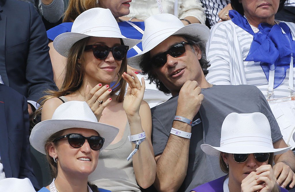 Laura Smet and her boyfriend participate in the 11th round of the 2015 French Open on June 3, 2015 at the Roland Garros Stadium in Paris, France.  |  Photo: Getty Images