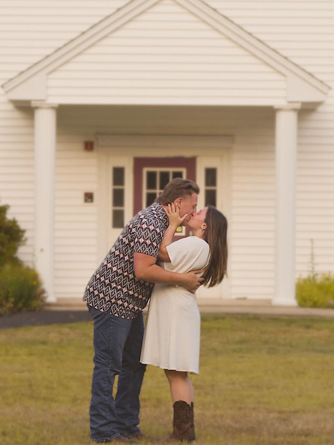 Aidan Dorgan and Starr embrace following the proposal | Source: Instagram/starrsroka