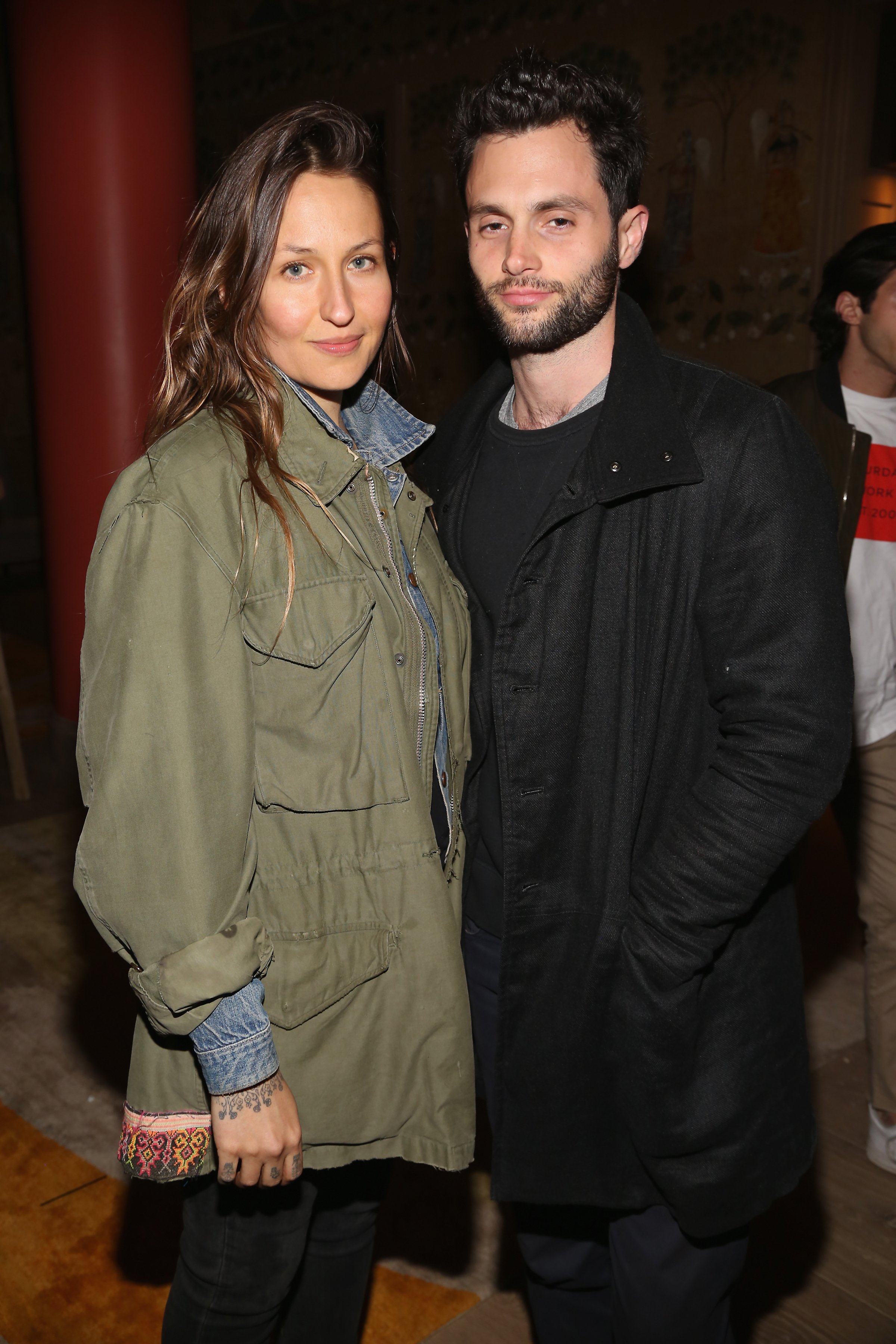 Penn Badgley and his wife, Domino Kirke, on April 30, 2017 in New York City | Source: Getty Images 