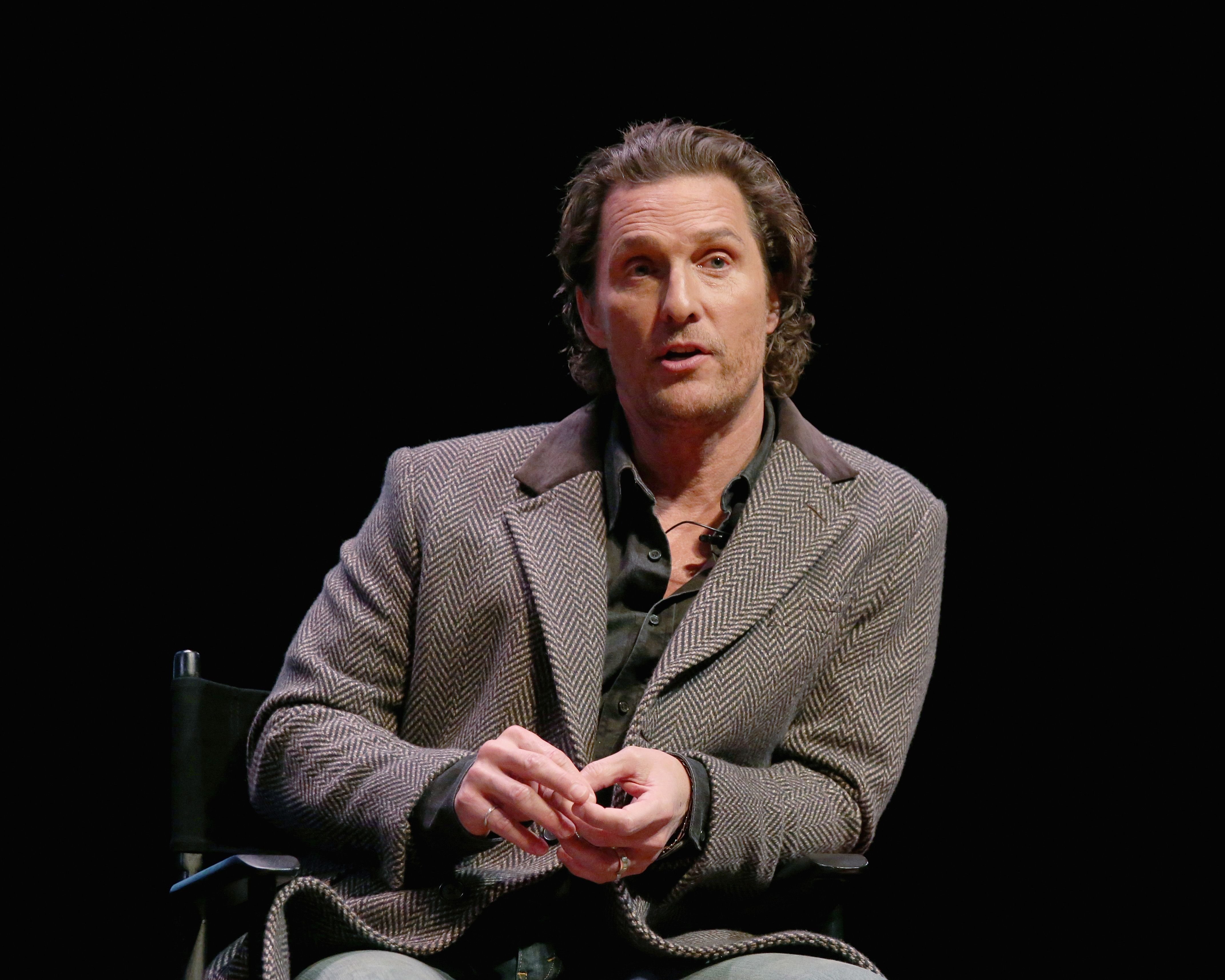 Matthew McConaughey in a Q&A after a special screening of his film "The Gentlemen" at Hogg Memorial Auditorium at The University of Texas at Austin on January 21, 2020 | Photo: Getty Images