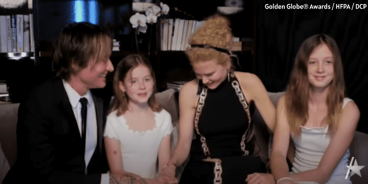 Nicole Kidman, Keith Urban and their children, Sunday and Faith pictured watching the 2021 Golden Globes. | Photo: YouTube/Access