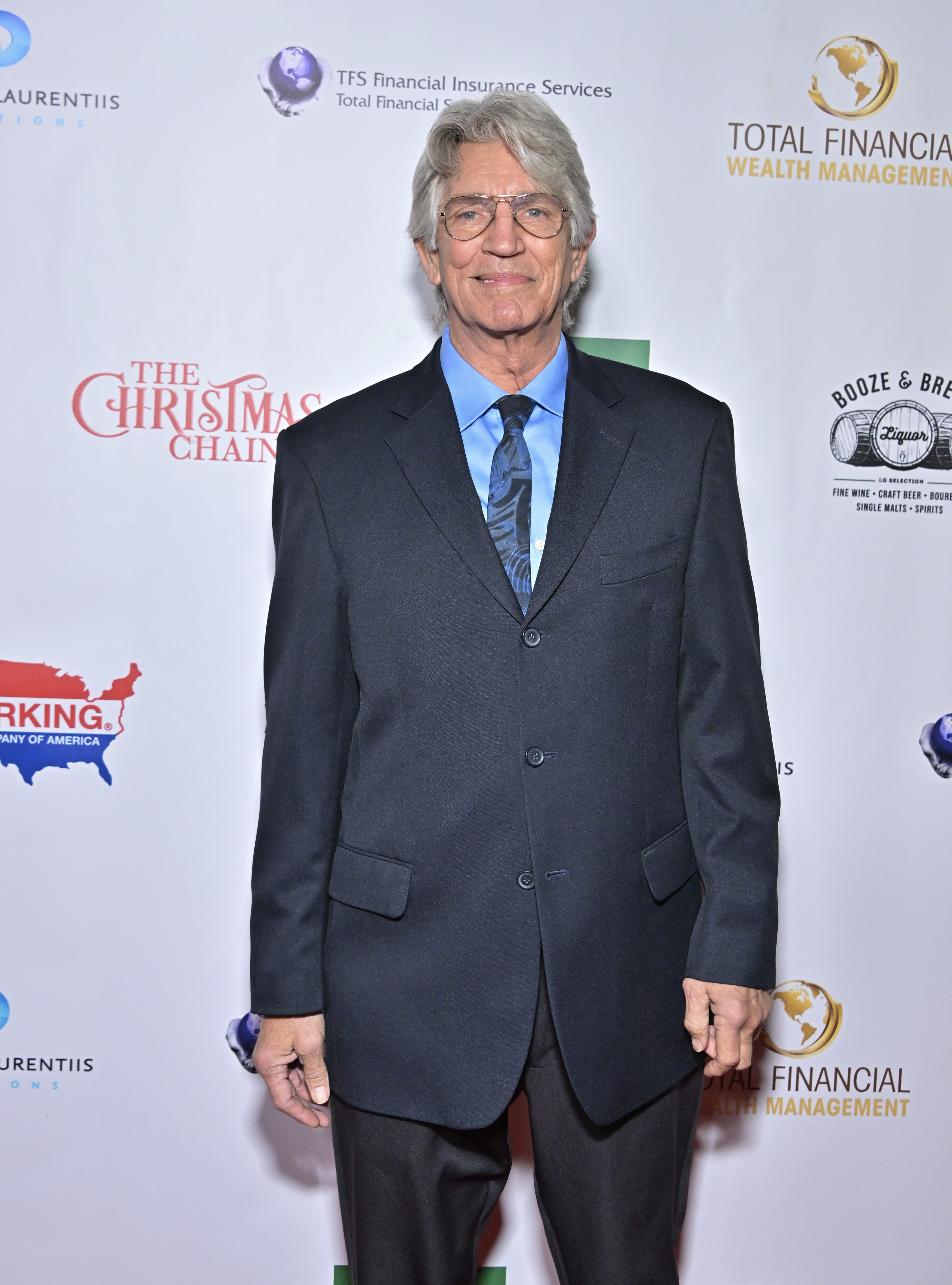 Eric Roberts attends the premiere of "The Christmas Chain" at Garry Marshall Theatre on November 17, 2024 in Burbank, California | Source: Getty Images