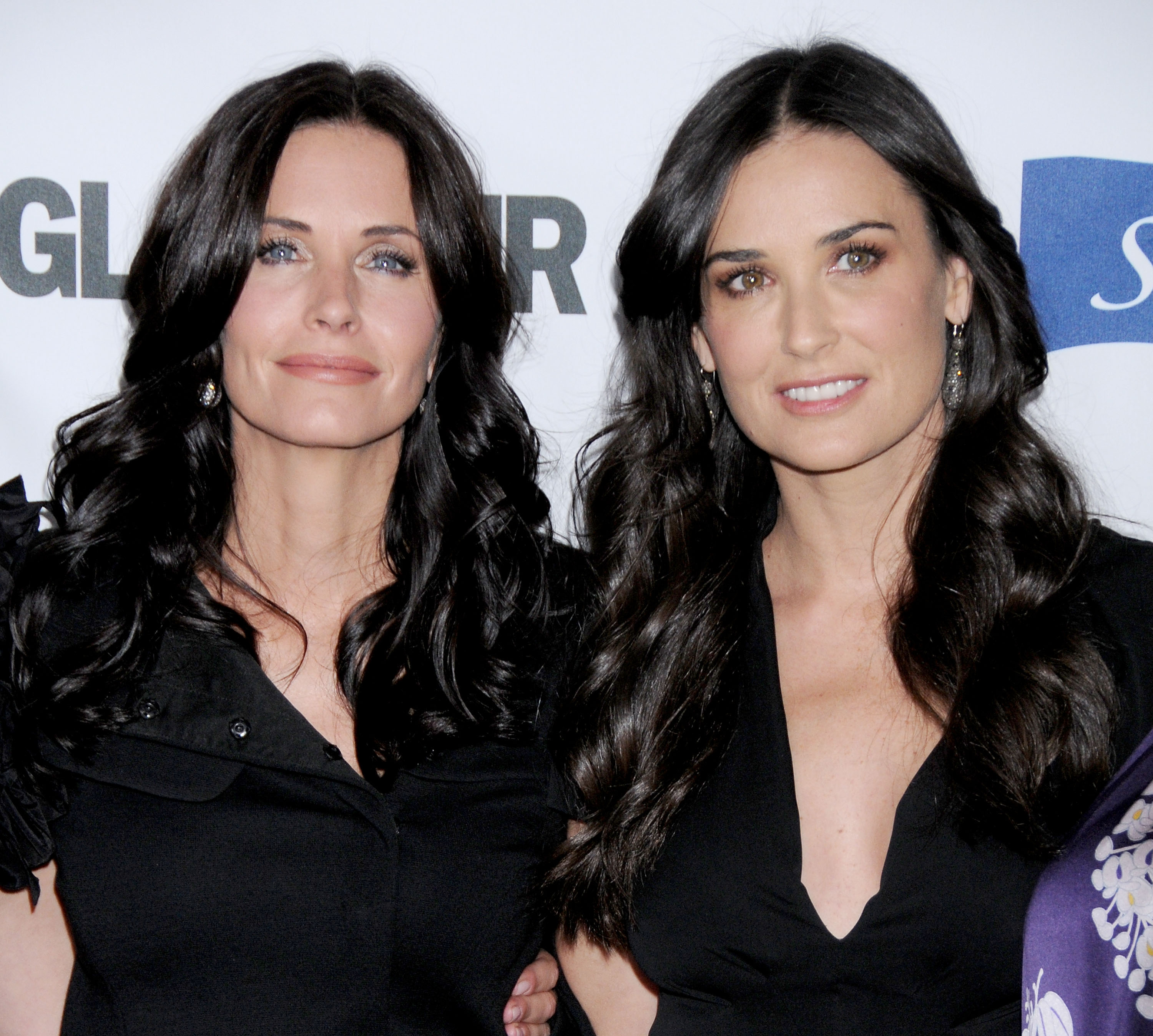 Demi Moore and Courteney Cox on October 14, 2008 in Los Angeles, California | Source: Getty Images