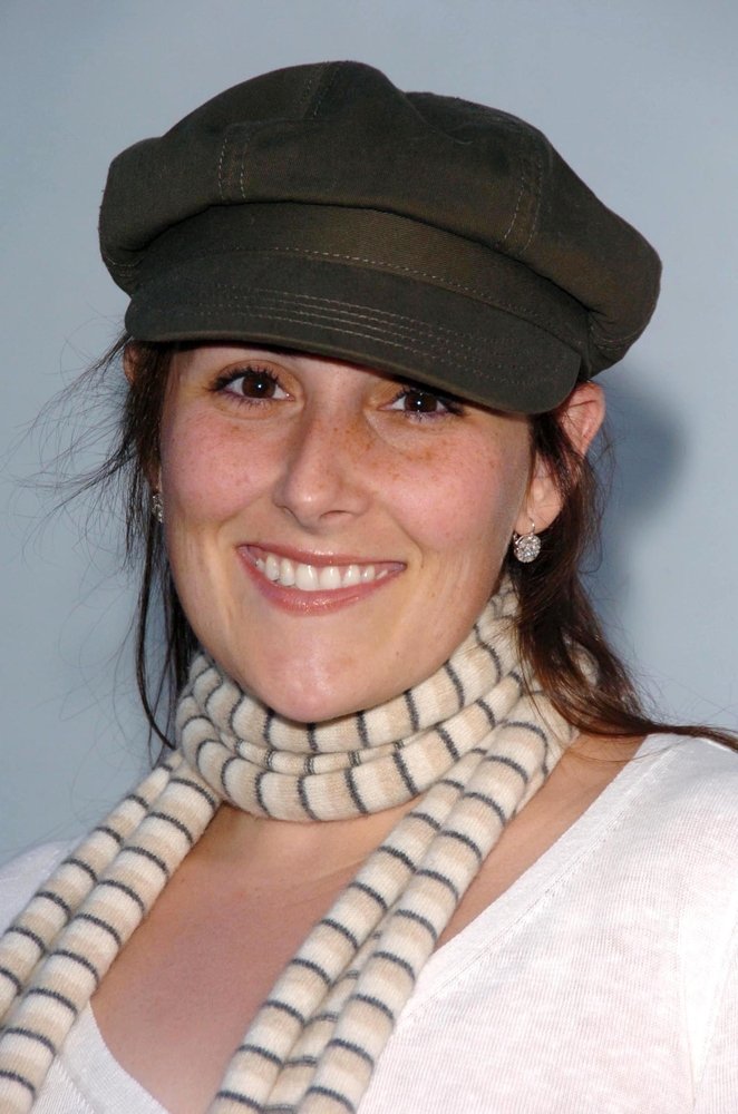  Ricki Lake at the 3rd Annual Bodog Celebrity Poker Invitational at Barker Hangar on April 12, 2006 in Santa Monica, CA | Photo: Shutterstock