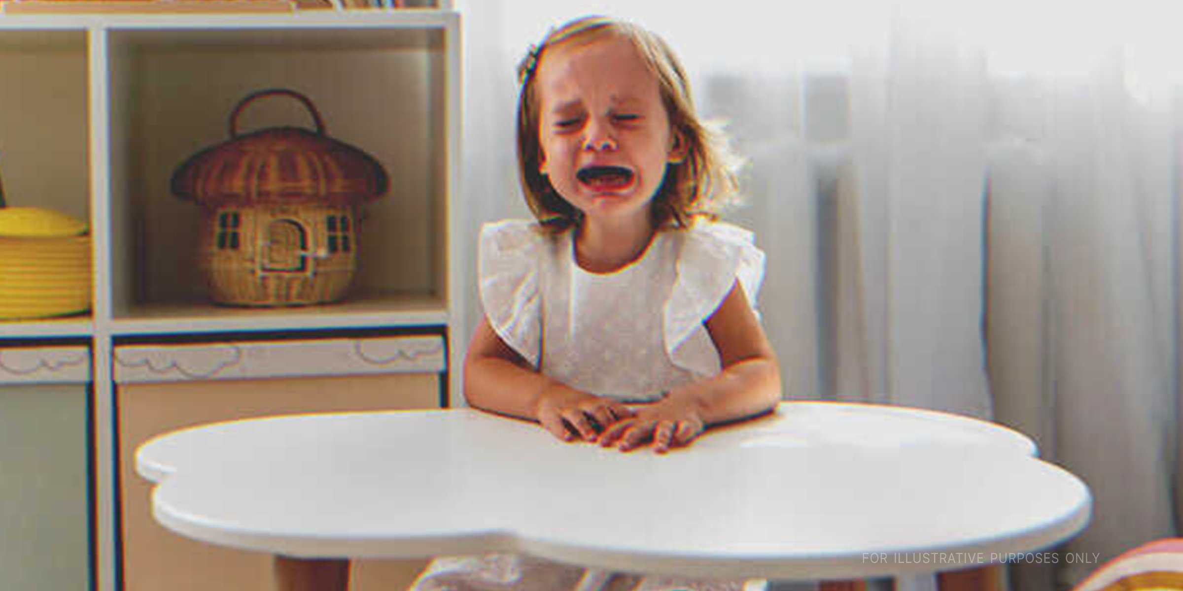 Little girl crying alone | Source: Getty Images 