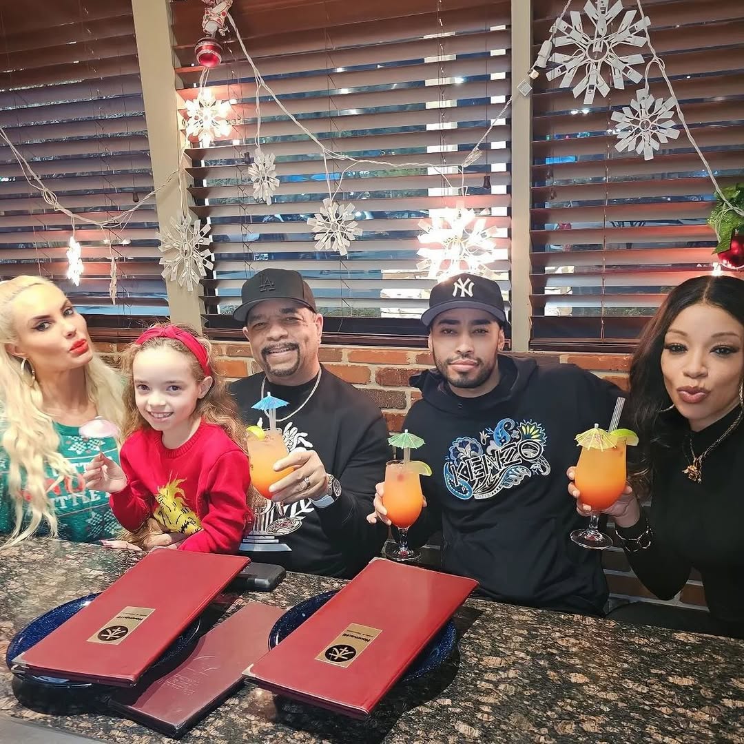 The rapper pictured with his wife and children, seen in a post dated January 19, 2024 | Source: Instagram/iceemarrow