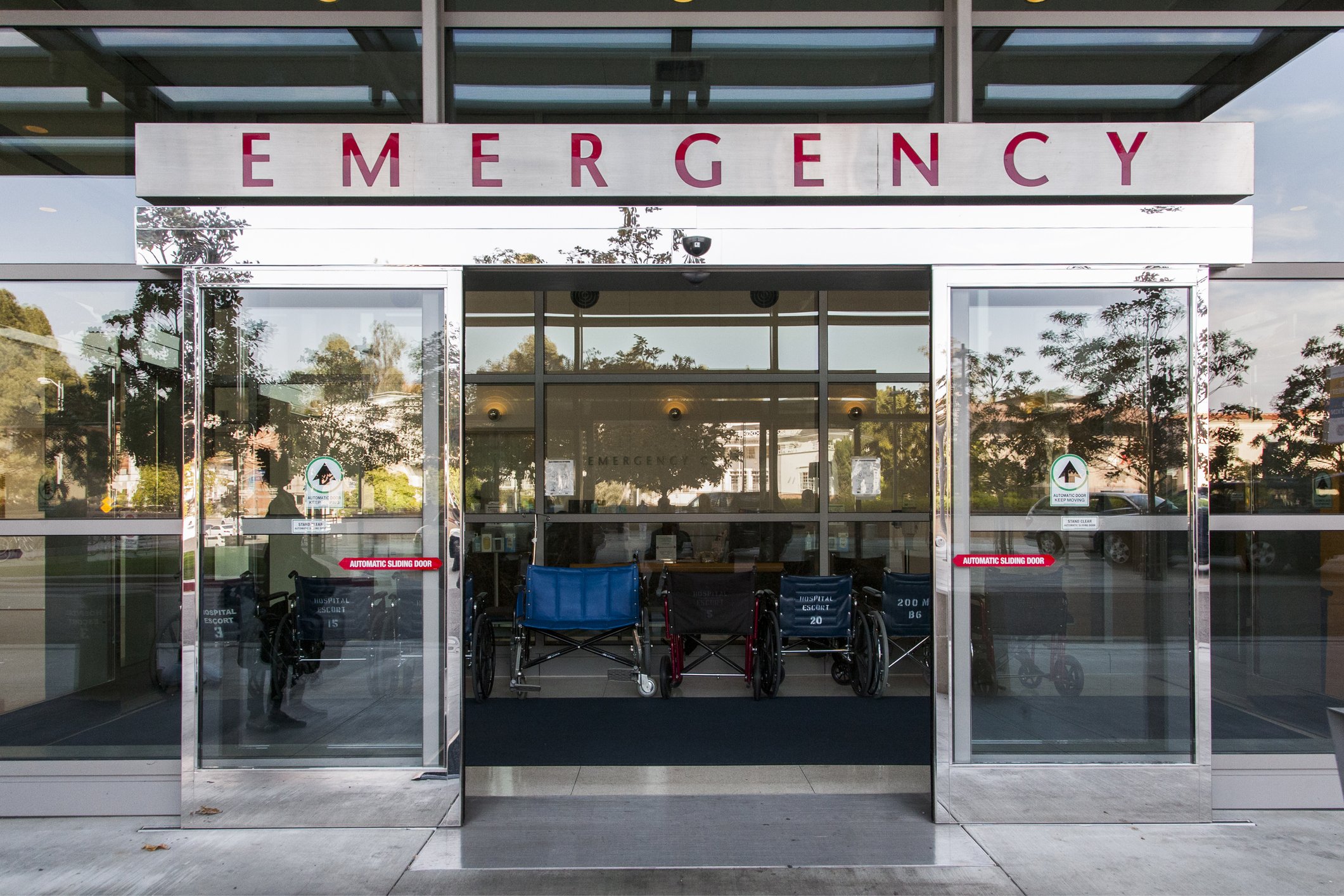 Emergency section of a hospital building. | Photo: Getty Images