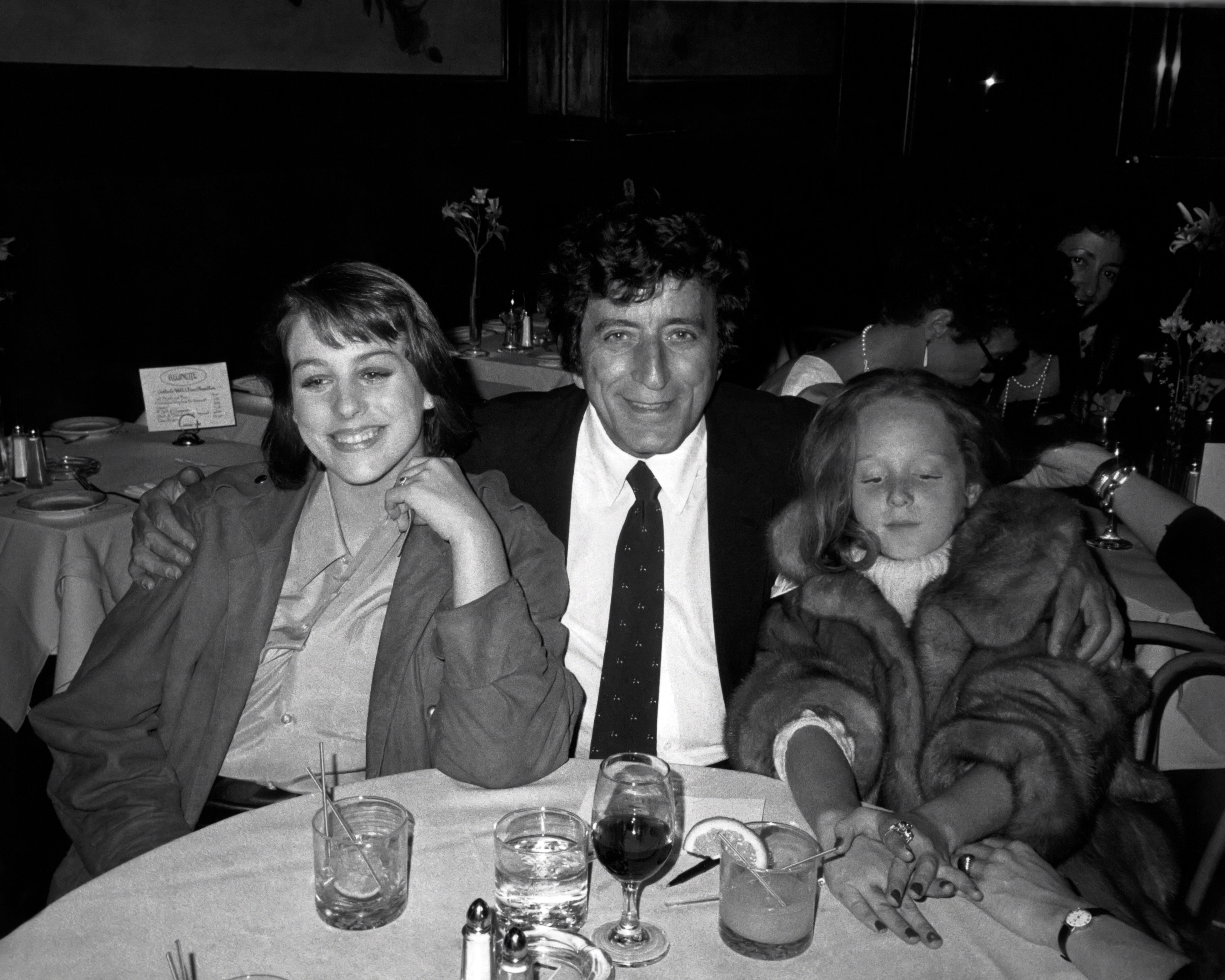 Joanna, Tony, and Antonia Bennett in New York City, circa 1984. | Source: Getty Images