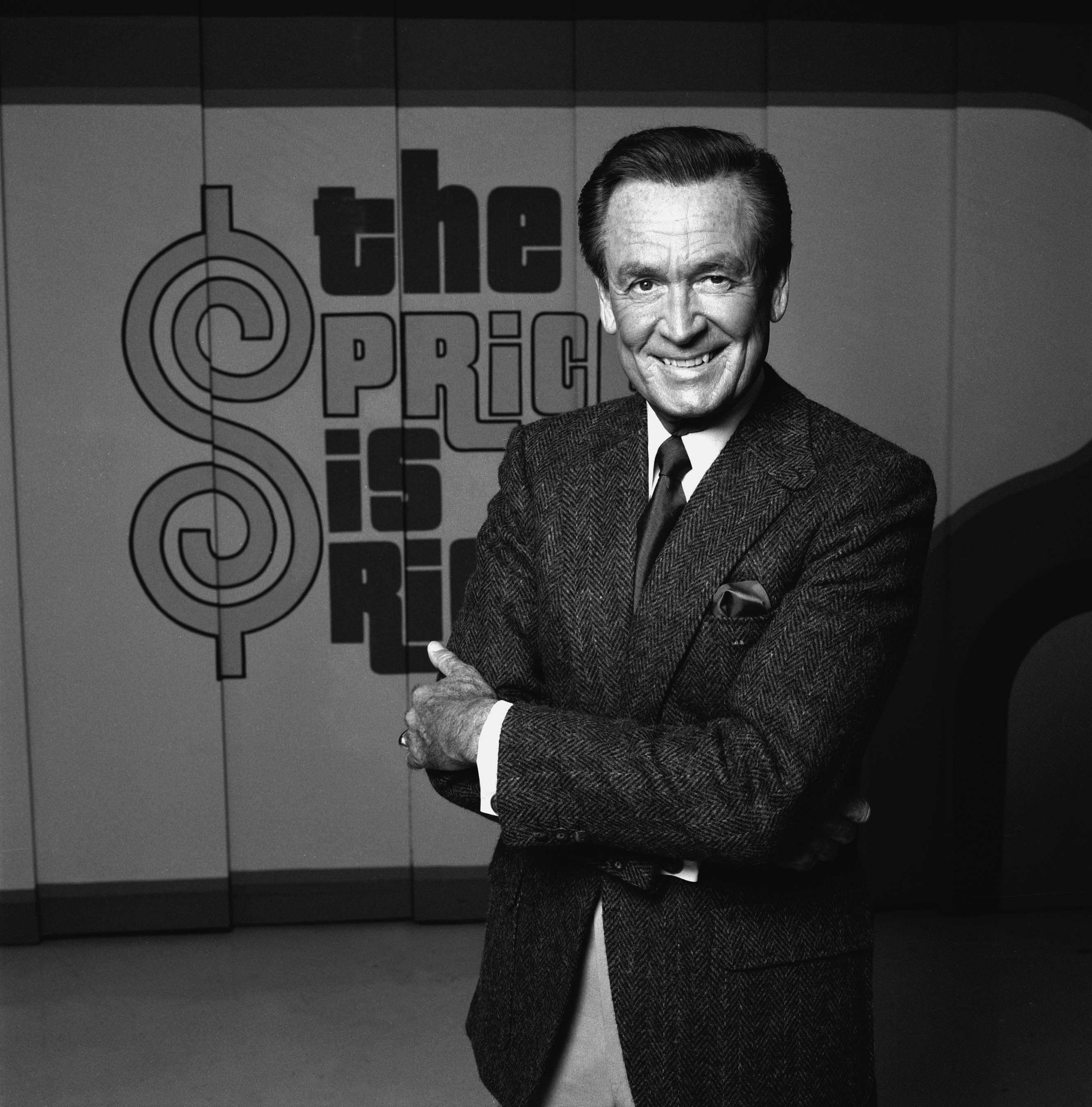 Bob Barker on "The Price Is Right" in Los Angeles, 1985 | Source: Getty Images