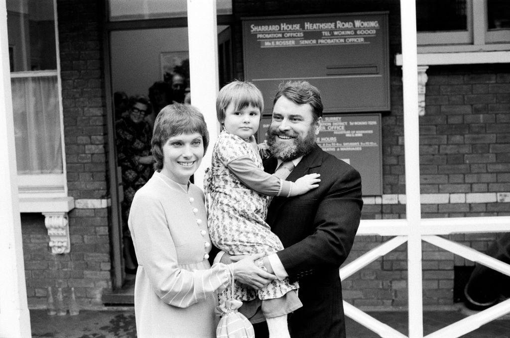 Brian Blessed marries Hildegard Hope Neil at Woking Registry Office with their daughter Rosalind, 4, present at the wedding, on December 28, 1978 | Photo: Getty Images