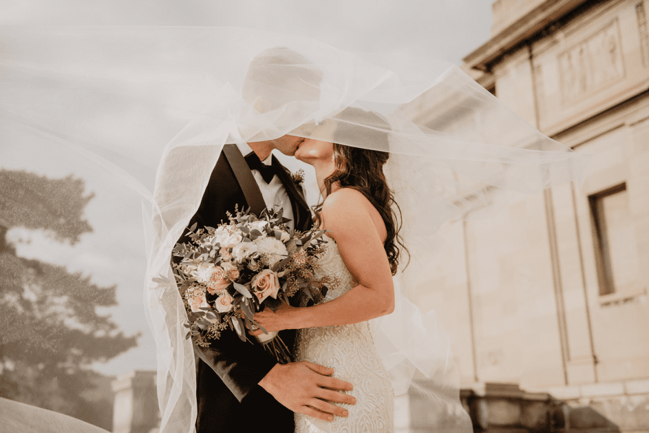 Charlotte und Giovanni heirateten drei Wochen, nachdem sie sich kennengelernt hatten. | Quelle: Unsplash