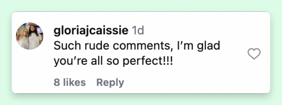 Many people immediately started commenting on a particular detail in Carrie Underwood's photo, but others called them out for being rude. | Source: Instagram/carrieunderwood