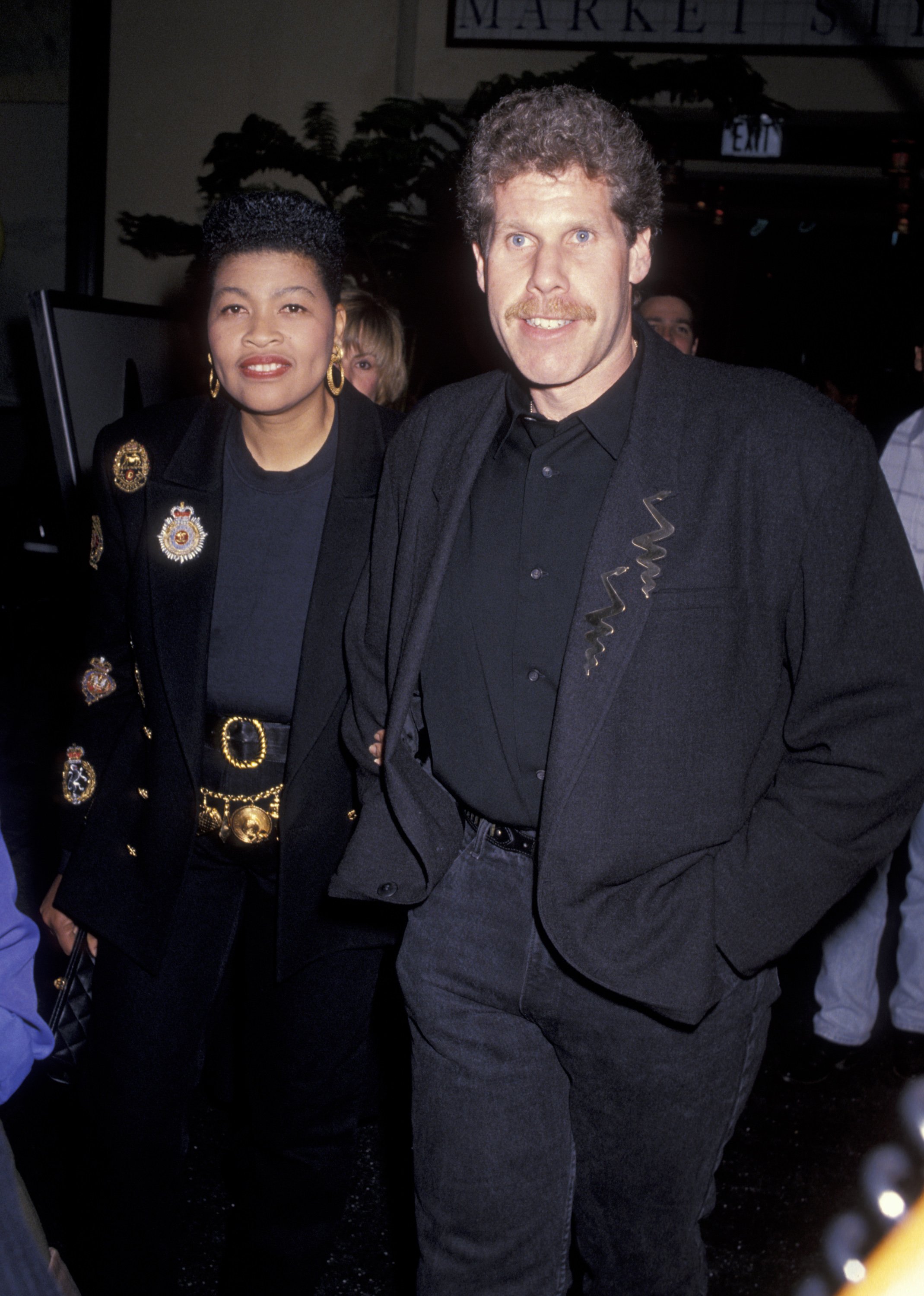 Opal Stone and Ron Perlman at the premiere of "Queens Logic" on January 31, 1991, in Century City, California. | Source: Getty Images