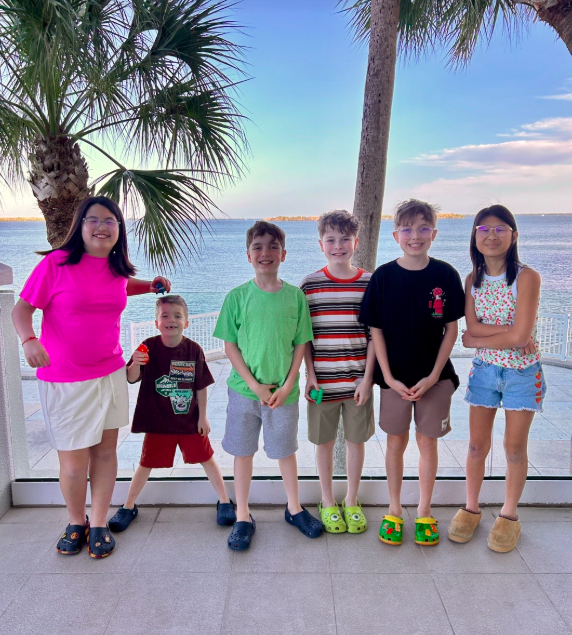 The Karolkiewicz children ranged in age from 5 to 15, and two of the girls had been adopted from China. Just days before the tragedy, Mandy shared posts celebrating her daughters' heritage during a trip abroad. | Source: TikTok/@mandykarolk
