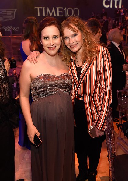 Dylan Farrow and Mia Farrow at the Time Warner Center on April 26, 2016 in New York City. | Photo: Getty Images